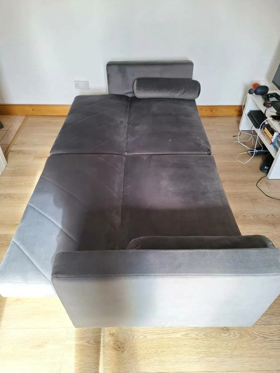 3 Seater Sofa Bed - Image 3