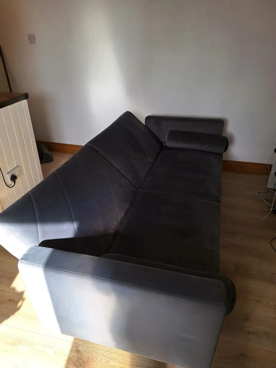 3 Seater Sofa Bed - Image 4