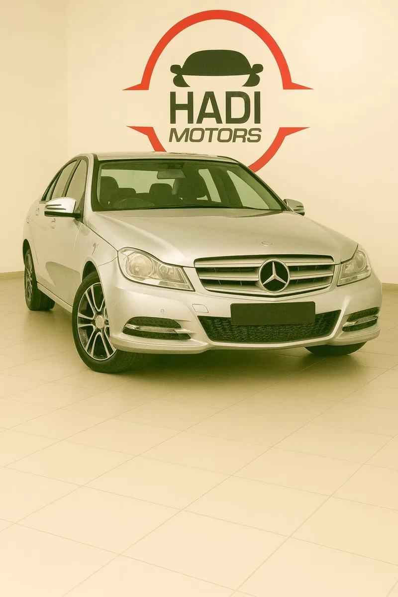 Mercedes Benz 180 - Image 1