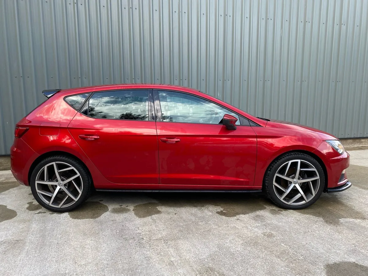 2019 LEON 1.6 TDI SE DYNAMIC/PRICE INCLUDES VRT - Image 4