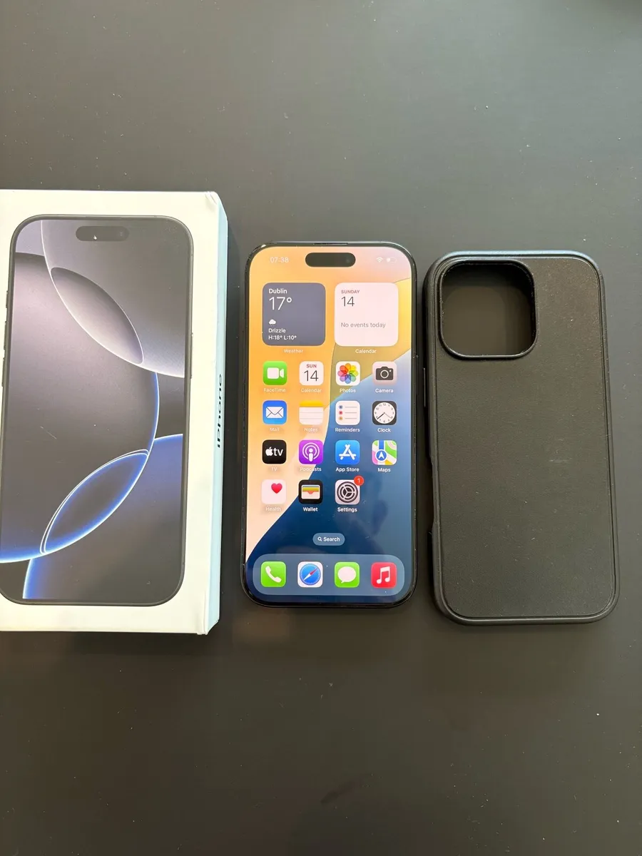 iPhone 16 Pro - 128 GB - Image 3