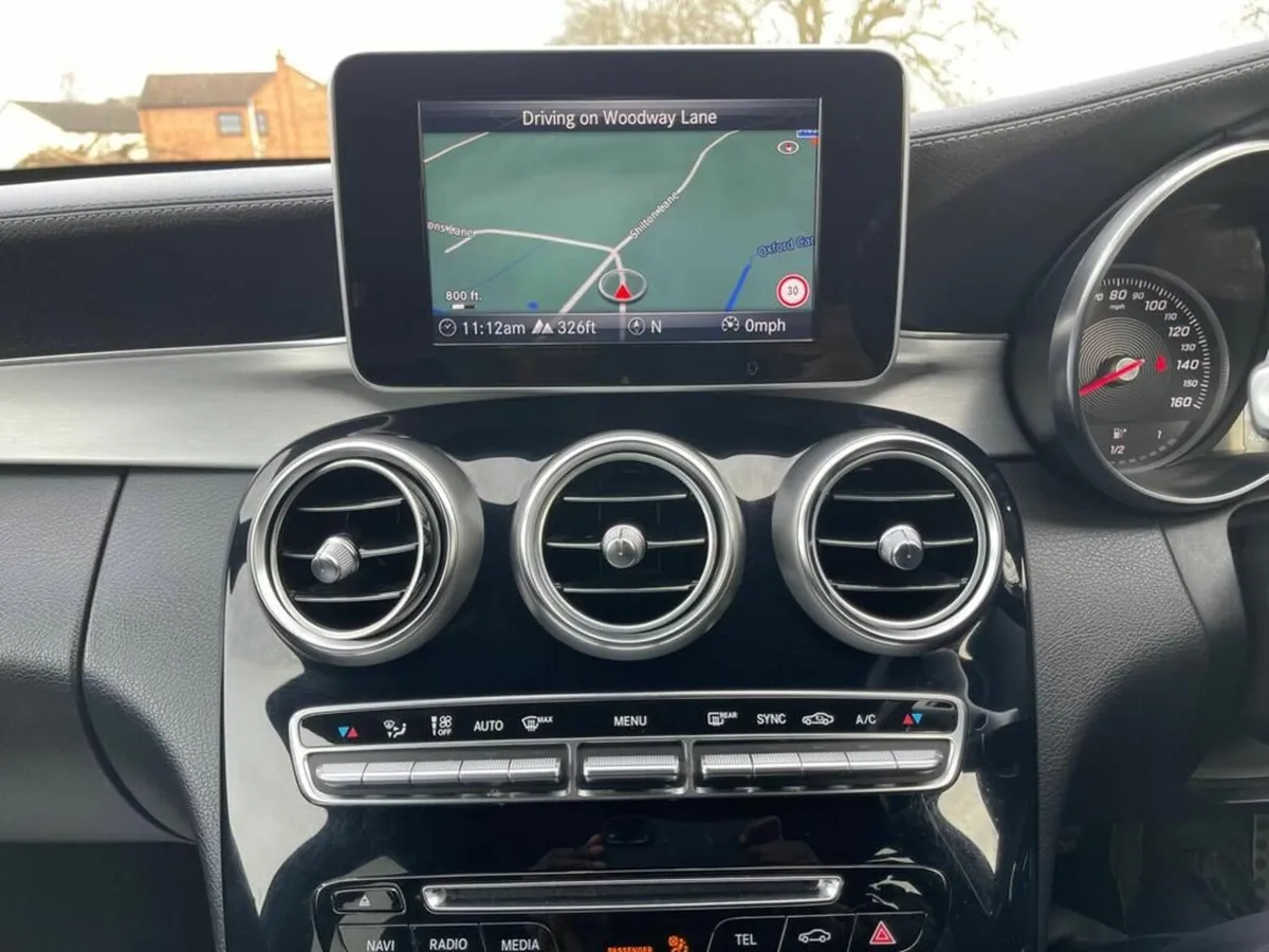 Mercedes C220 Bluetec Sport - Manual New Shape NI - Image 3