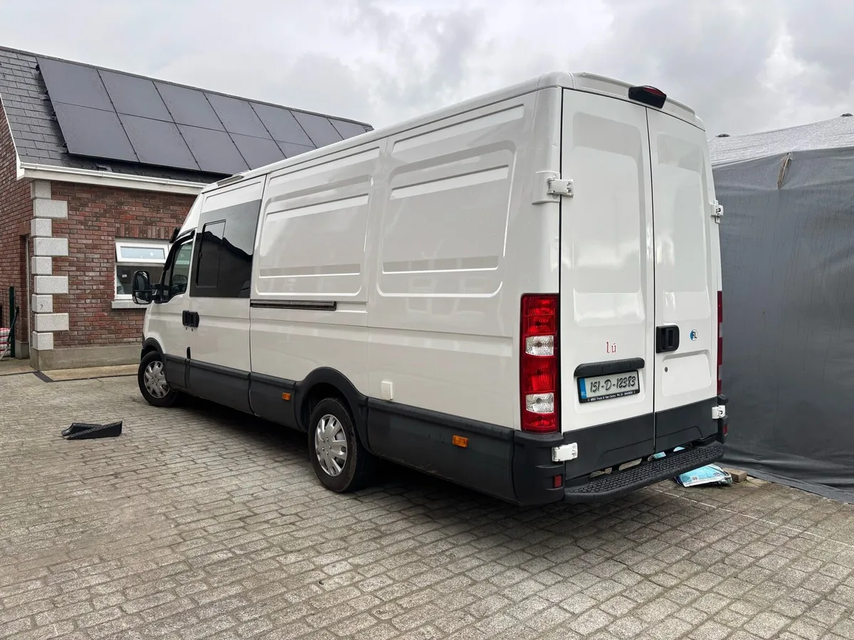 Iveco Daily campervan - Image 3