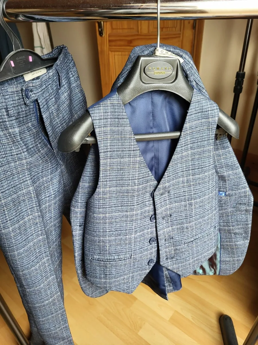 Blue communion suit including shoes for 7-8 y.o - Image 3