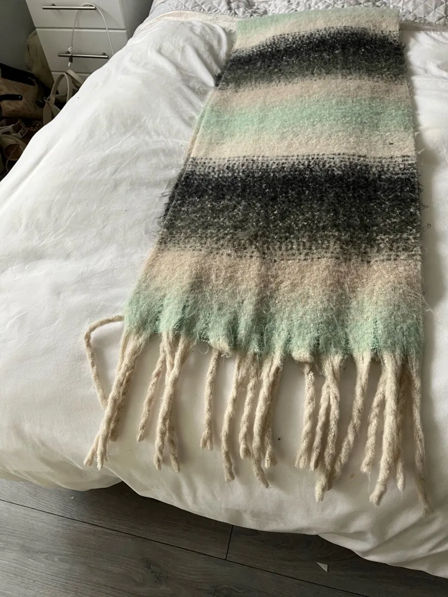 Scarf