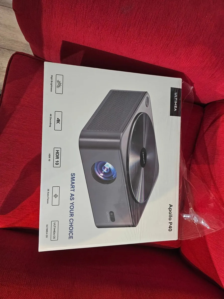 Ultimea Apollo P40 Projector - Image 1