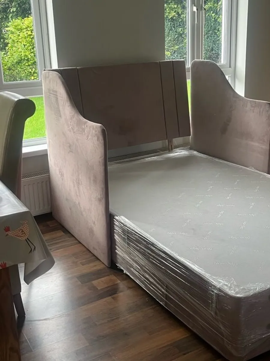 bed - Image 1