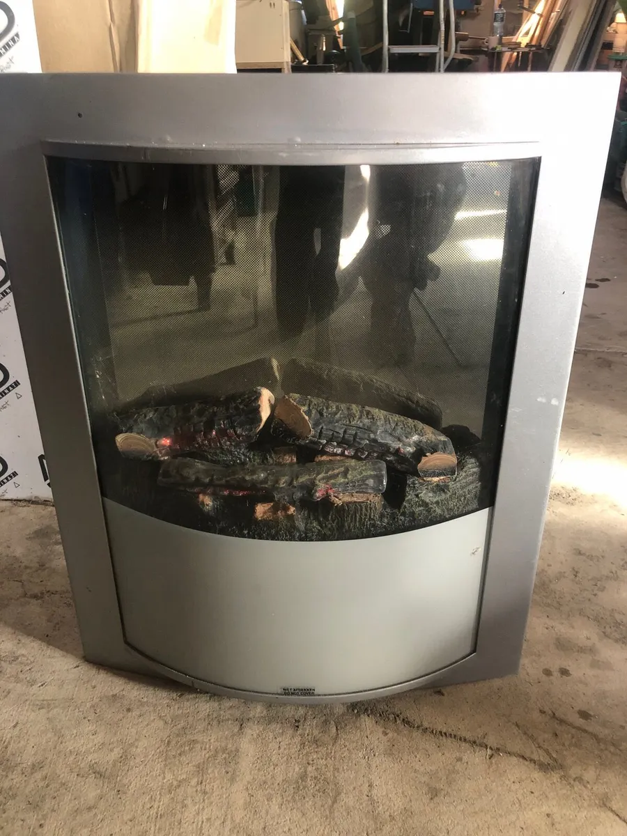 Electric fire - Image 1