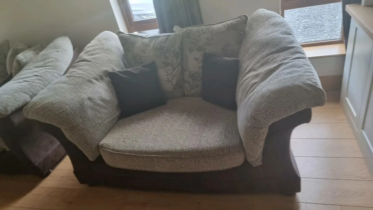 3 Piece Sofa 3+3+2 - Image 3