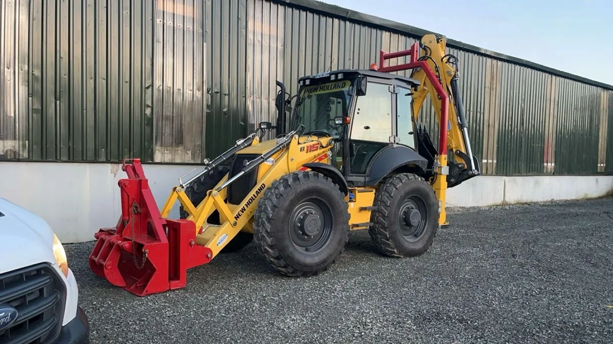 360/180 and  lorry drivers and ground workers - Image 2