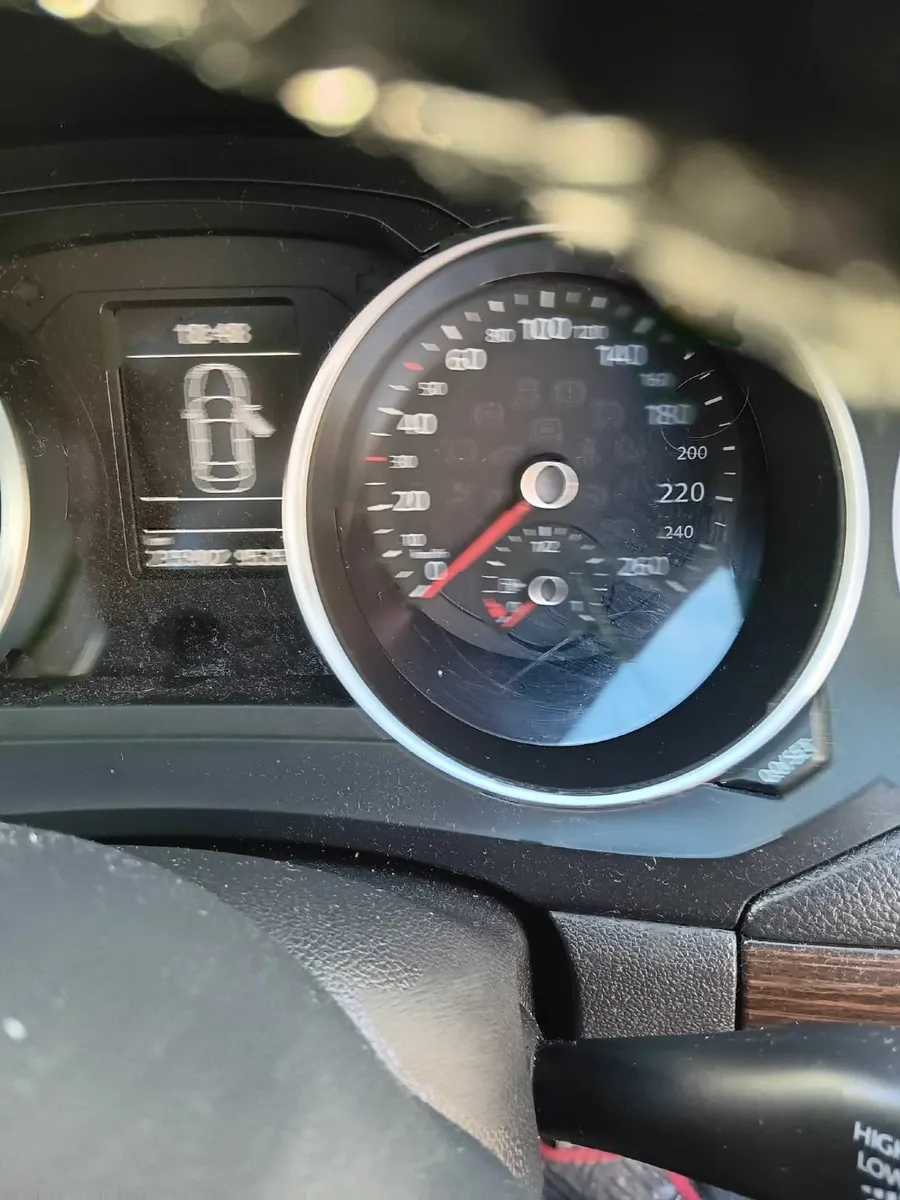Volkswagen Jetta 2015 - Image 4