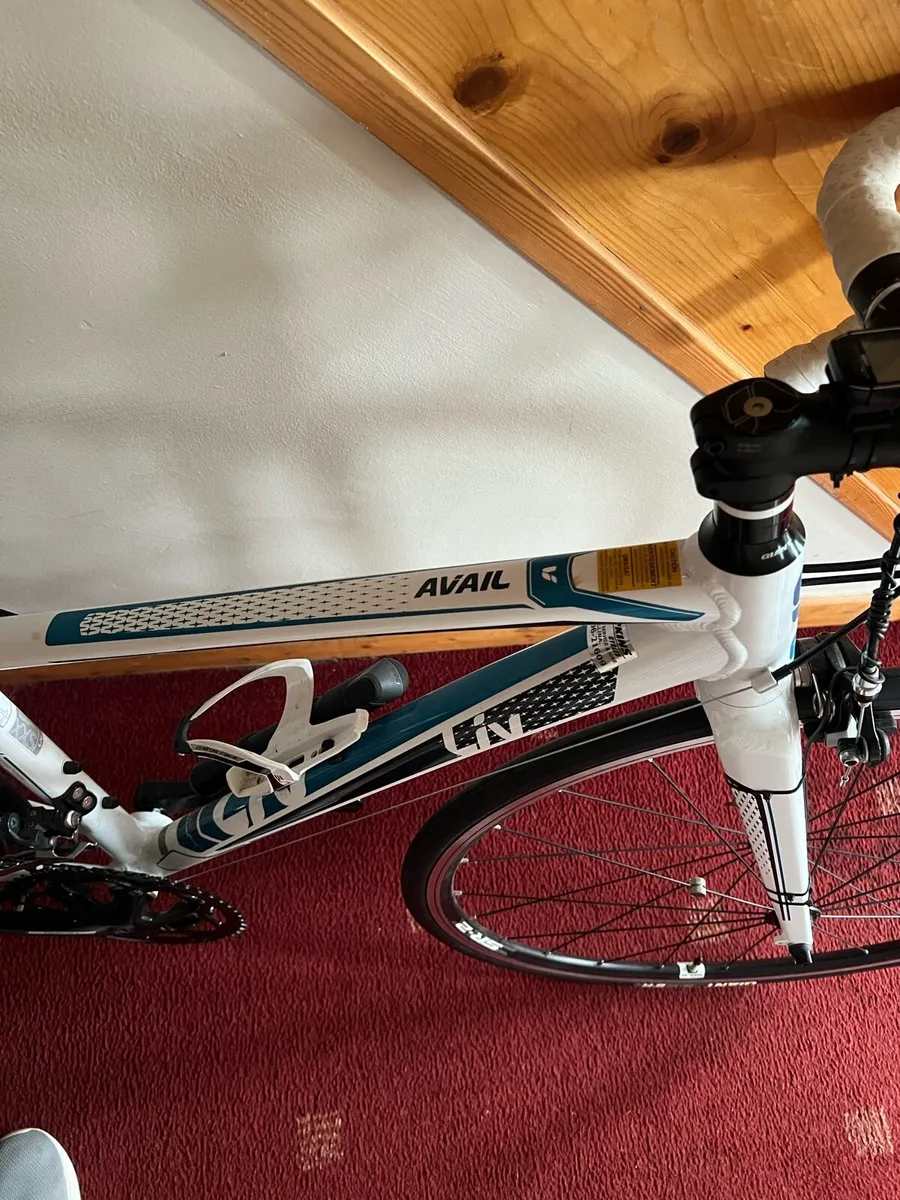 Like-New Liv Avail 4 Women’s Racer Bike. - Image 4