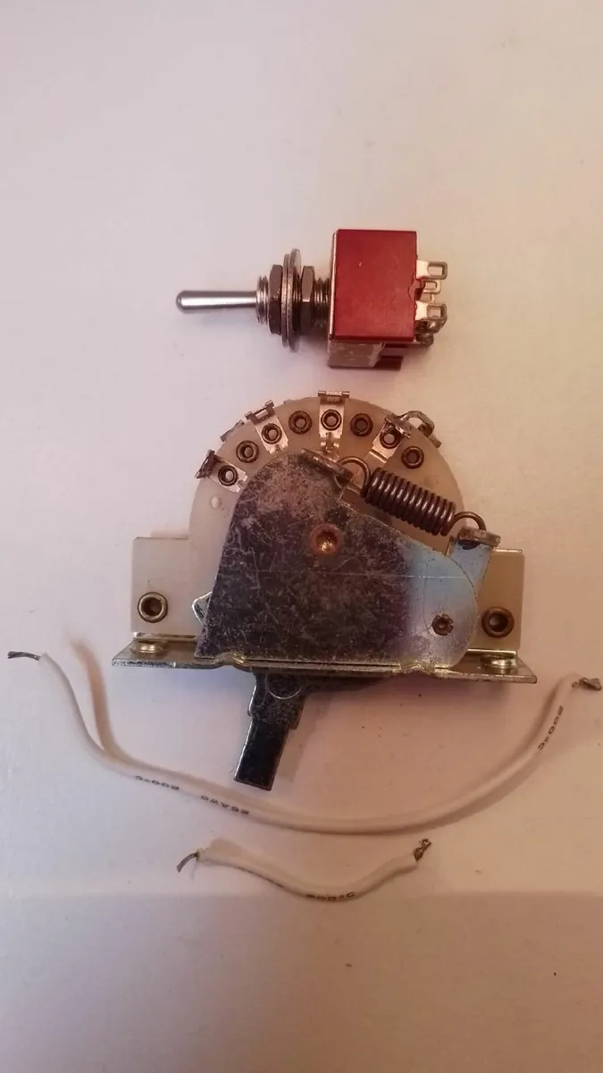 Fender Telecaster pick guard / and 5 way Switch - Image 4