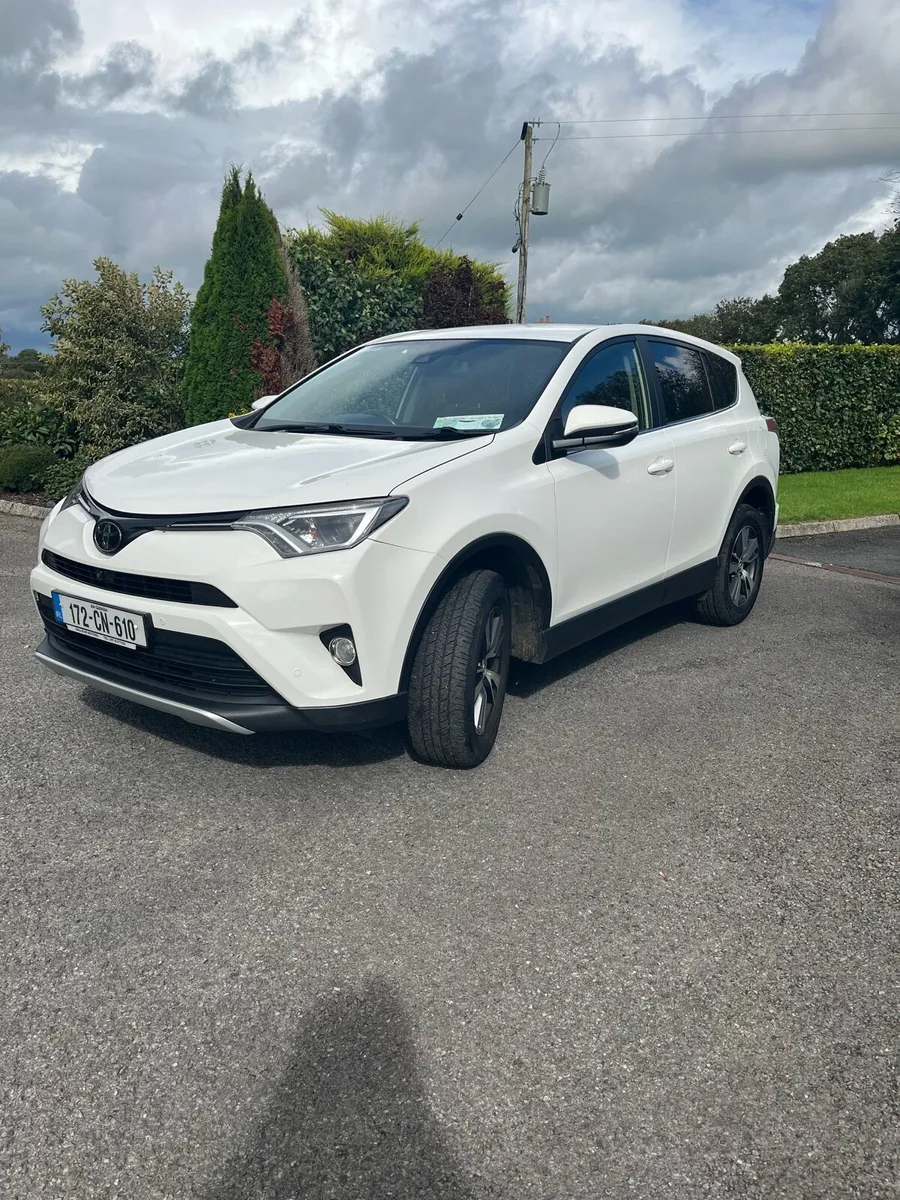 Car - Image 1