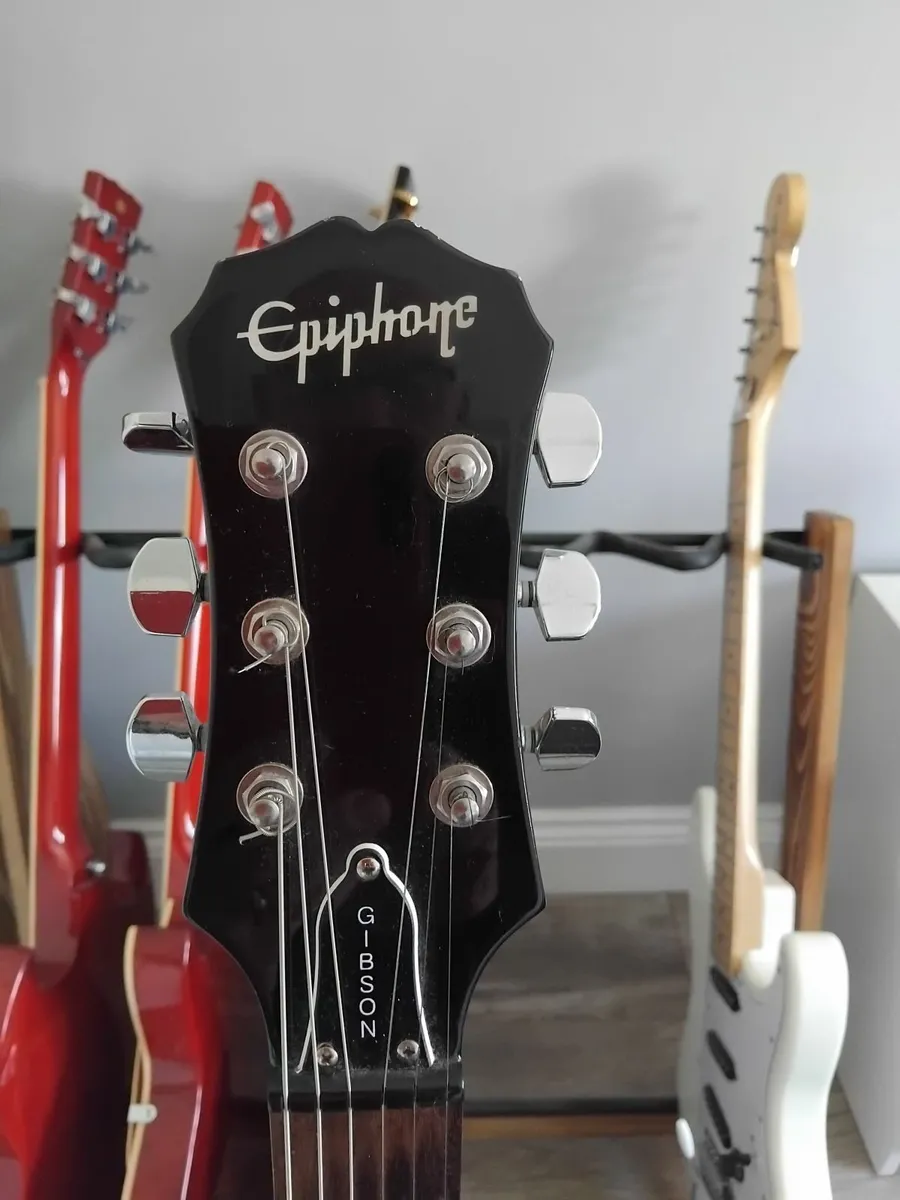 Guitar - Image 2