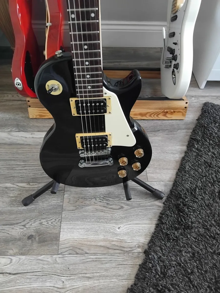 Guitar - Image 3