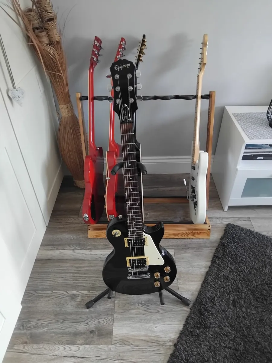 Guitar - Image 4