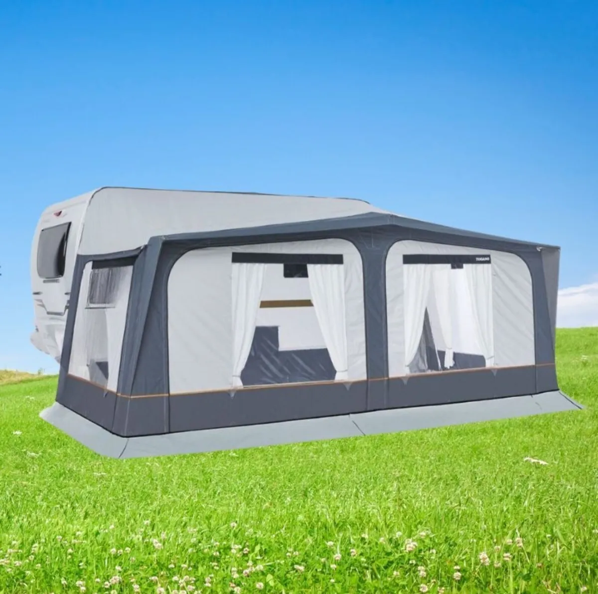 Caravan Awning - Image 1