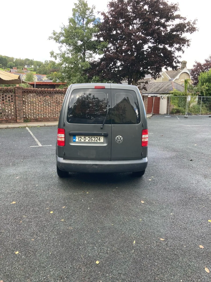 Volkswagen caddy - Image 3