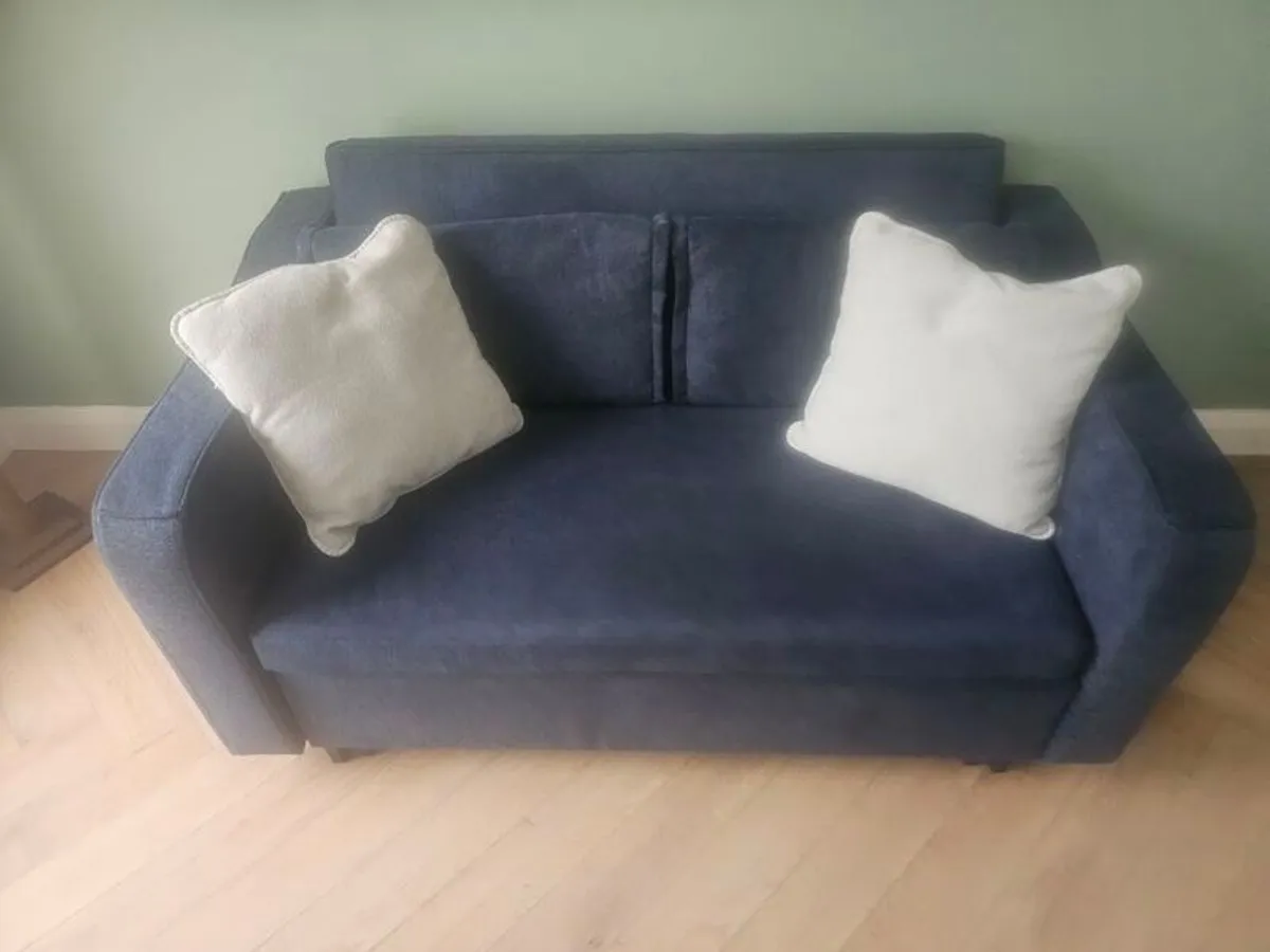 2 seater sofa bed - Image 1