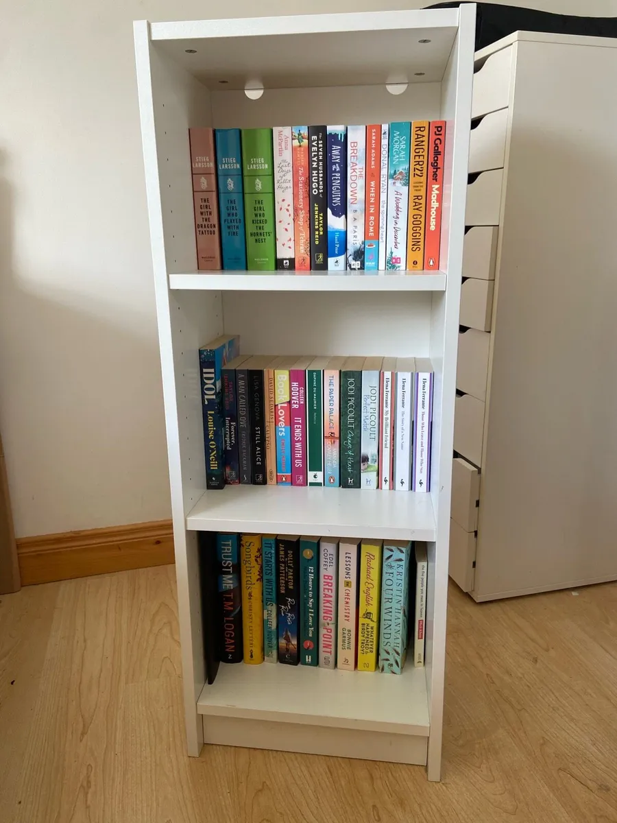 White IKEA bookshelf/shelving unit - Image 1