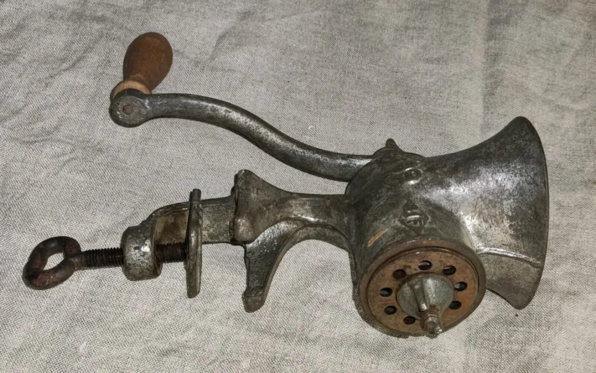 Antique Mincer - Image 2
