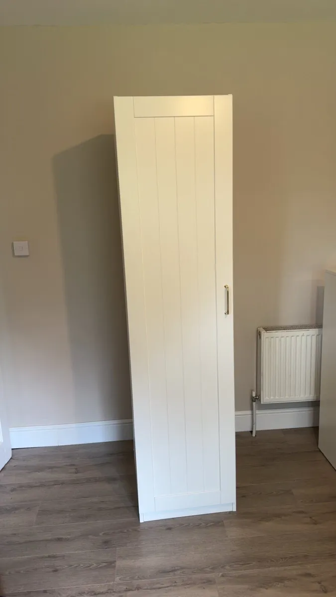 PAX wardrobe 1 door white - Image 1