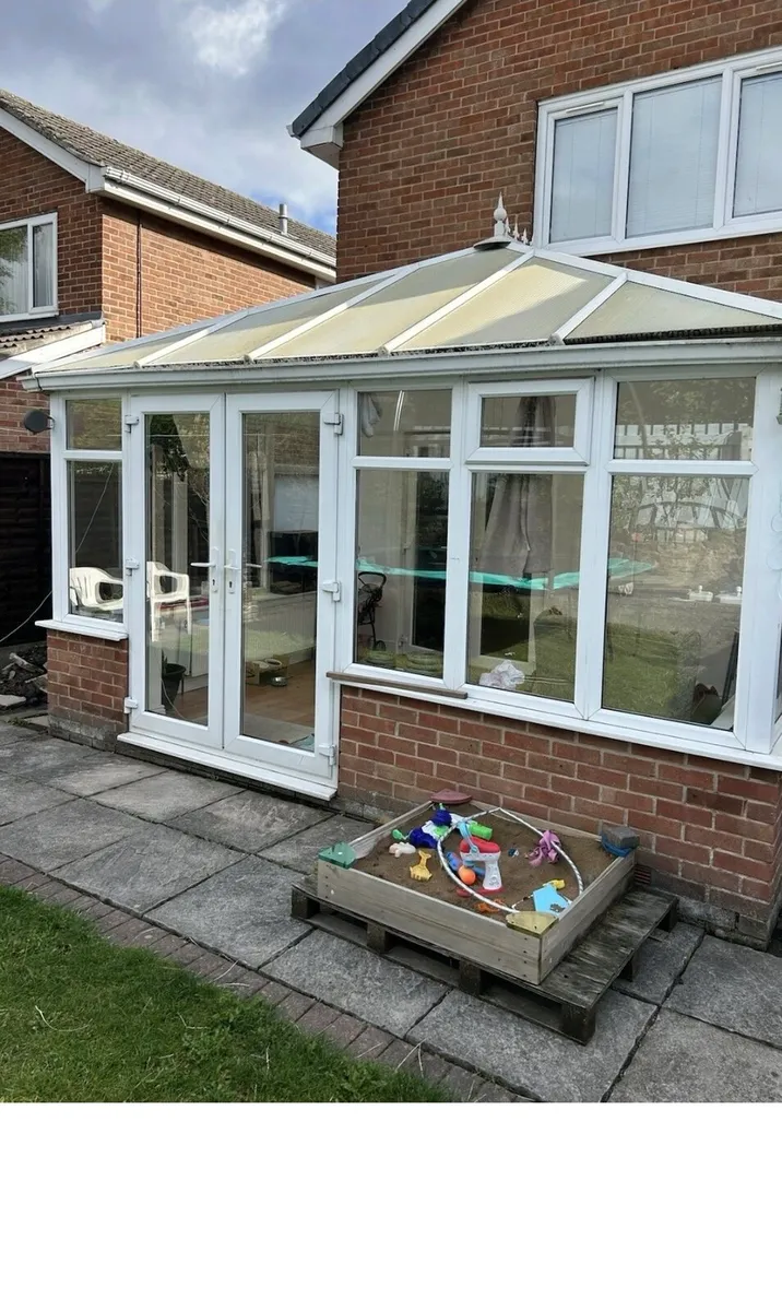 Conservatory/dismantled - Image 4