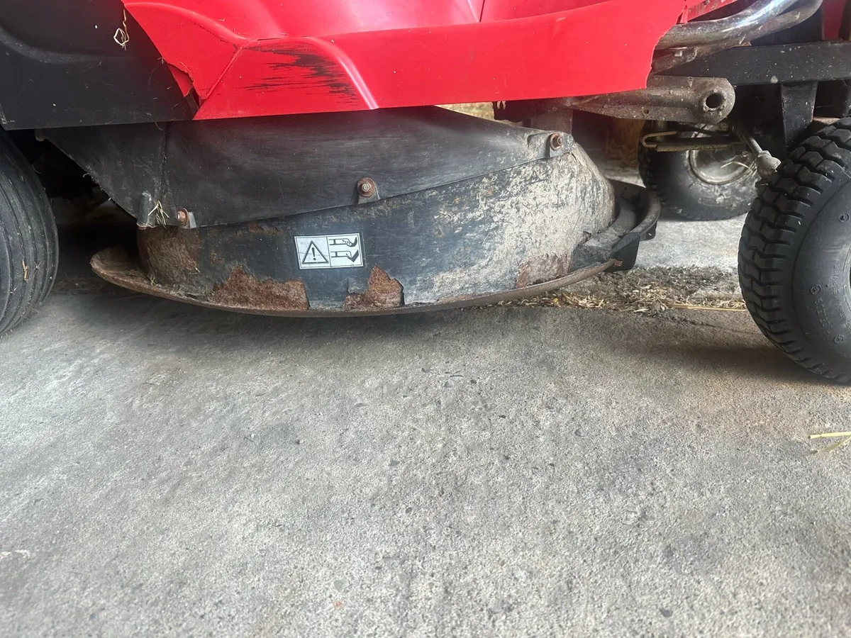 Lawn mower - Image 2