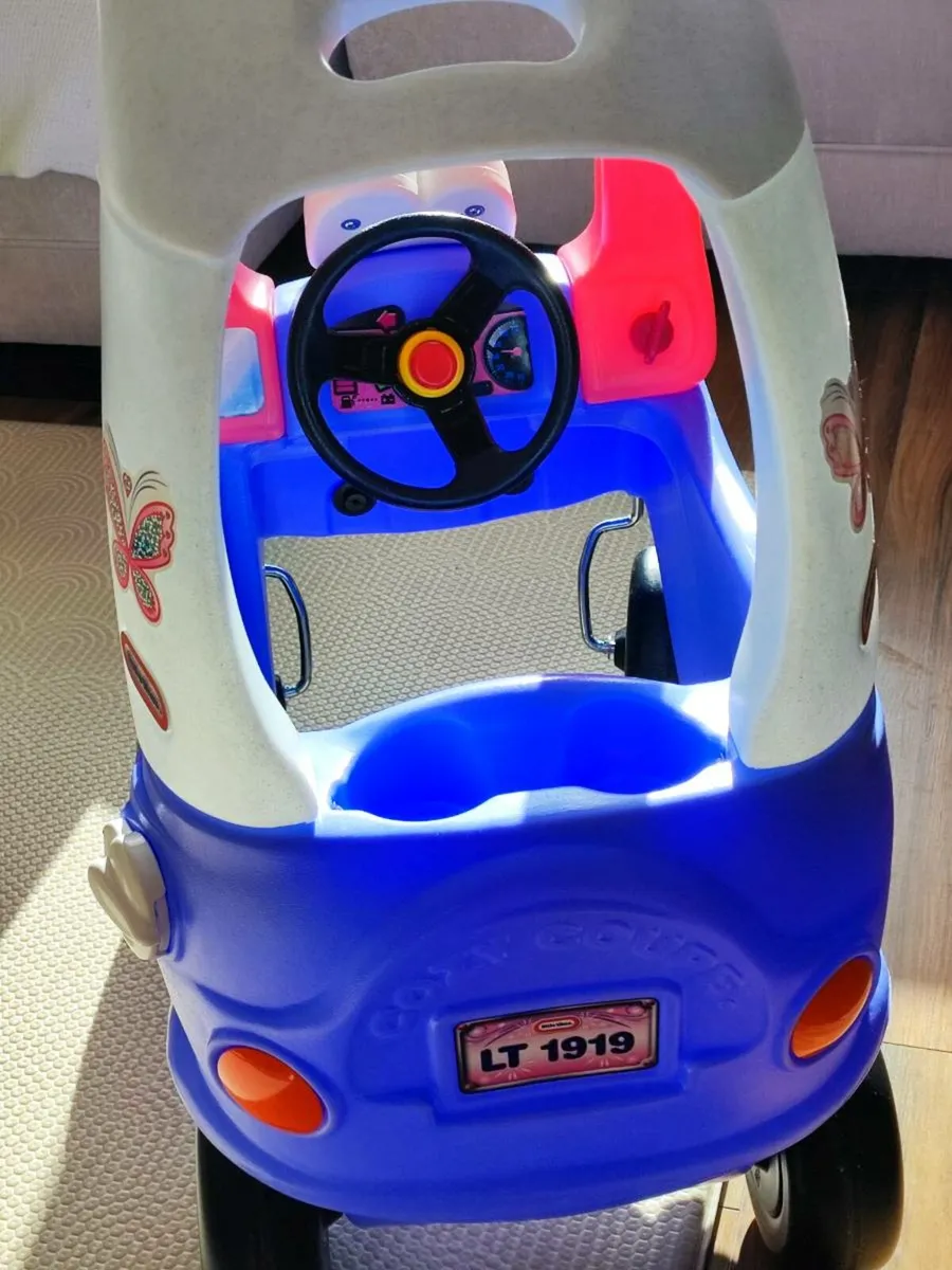 Little Tikes Cozy Coupe Princess Car – Like New - Image 3