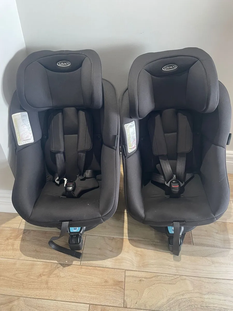 Graco Turn2me ISOFix 360 Car seat - Image 1
