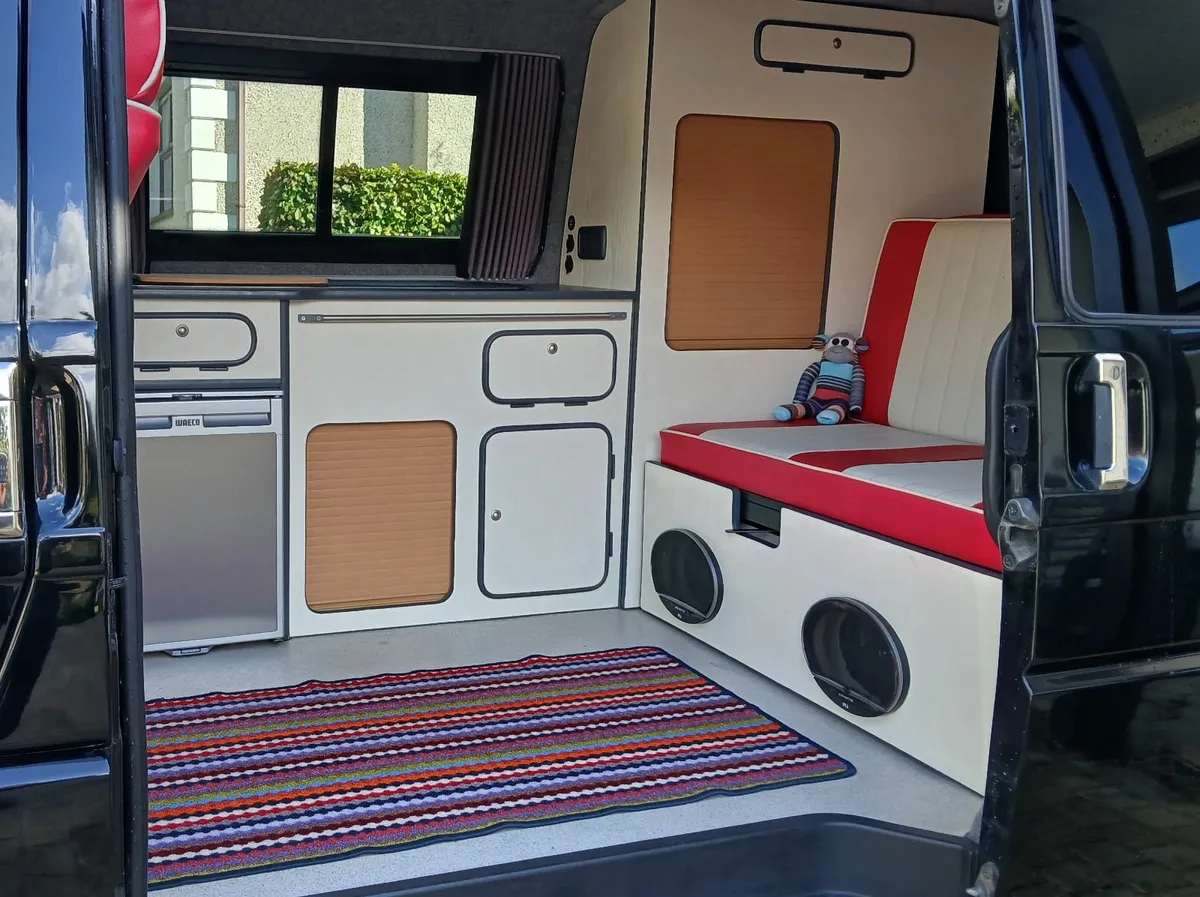 Volkswagen Transporter T4 Campervan - Image 2
