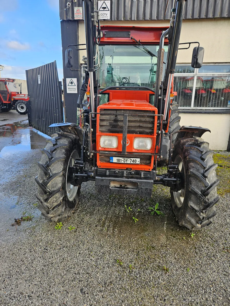 Tractors - Image 2