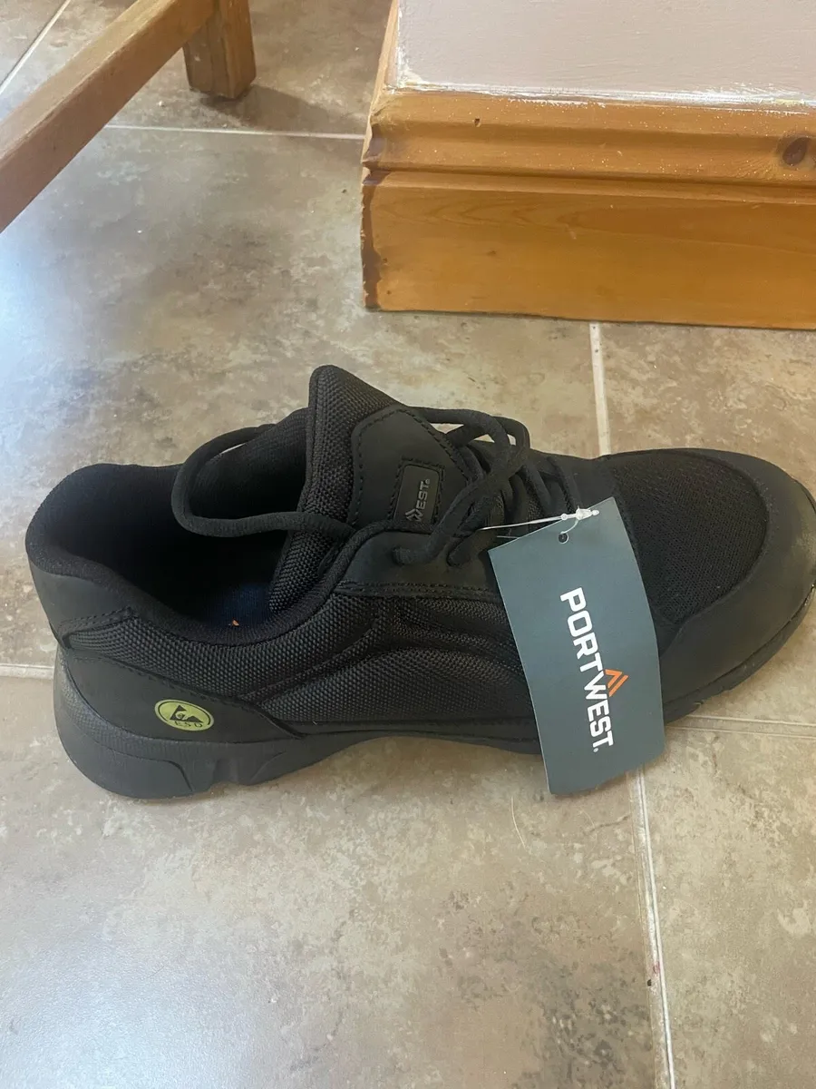 Safety Shoes - Image 1