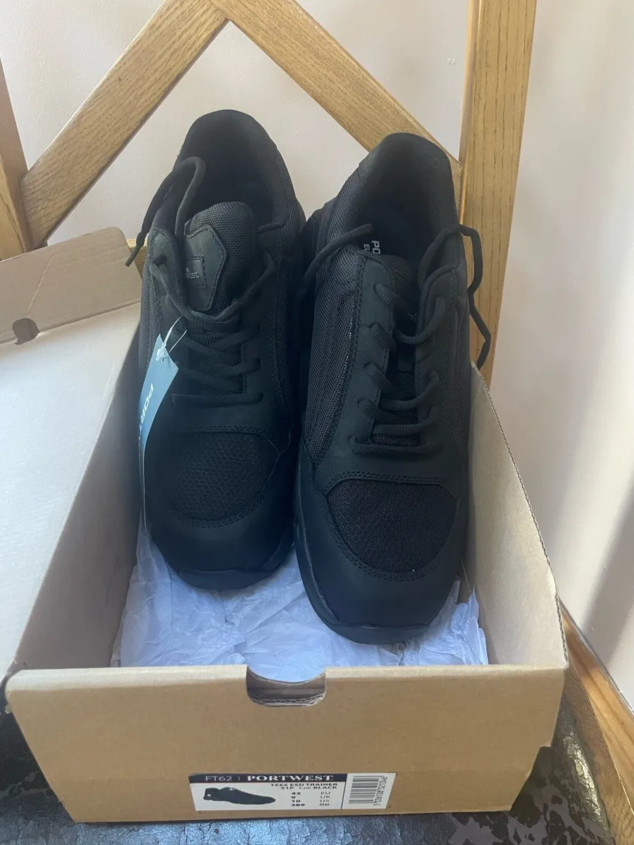 Safety Shoes - Image 2