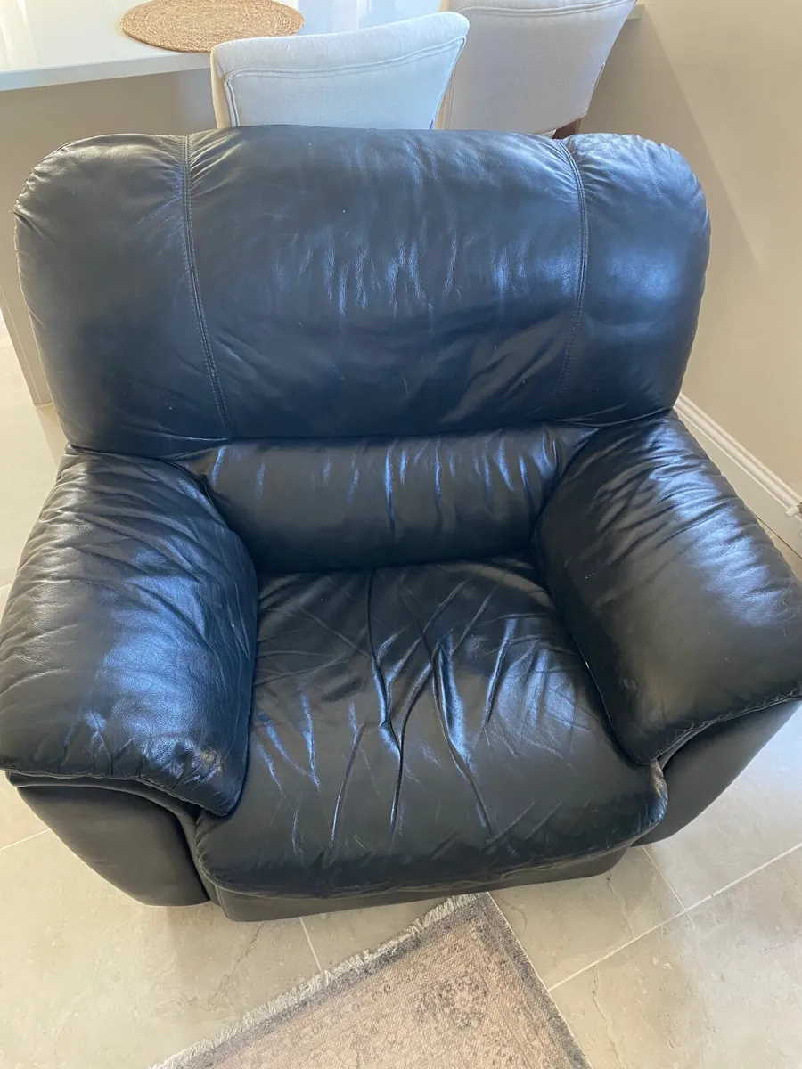 Black Leather Two Seater Couch and Two Armchairs - Image 2