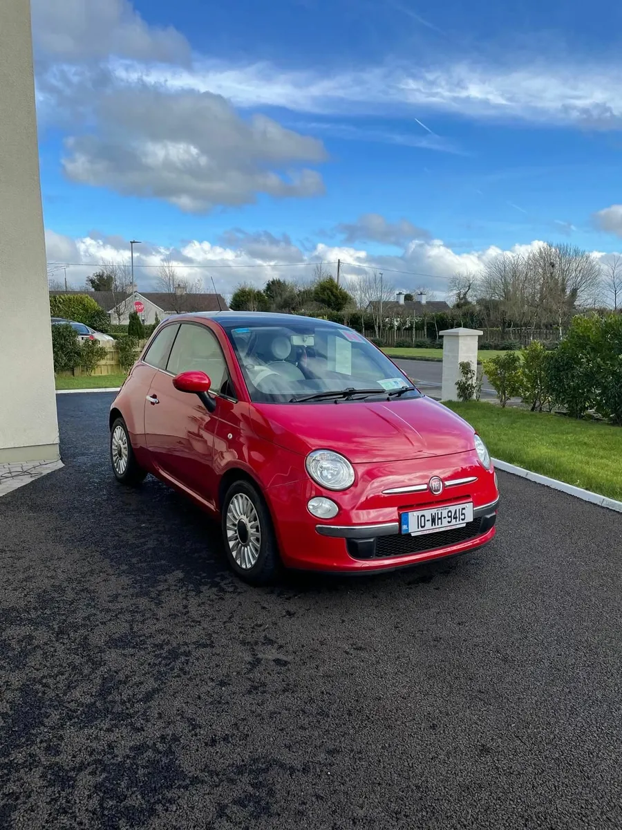 Fiat 500  Lounge 2010 (Top Spec) - Image 1