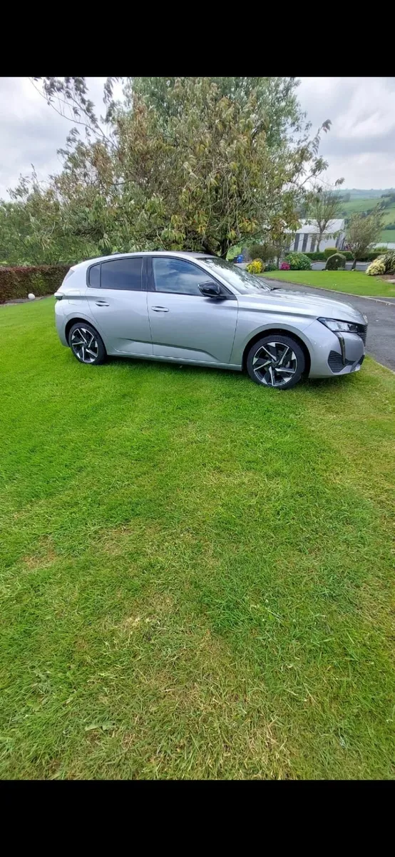 Peugeot 308 2023 - Image 1