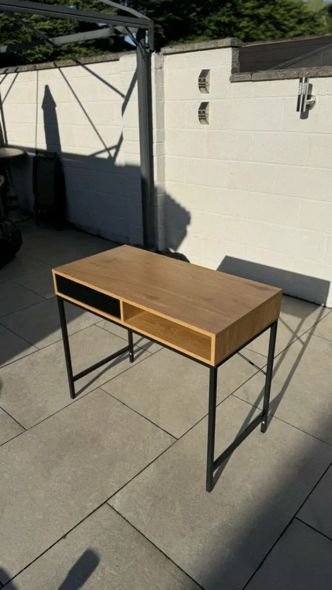 Desk - Image 1