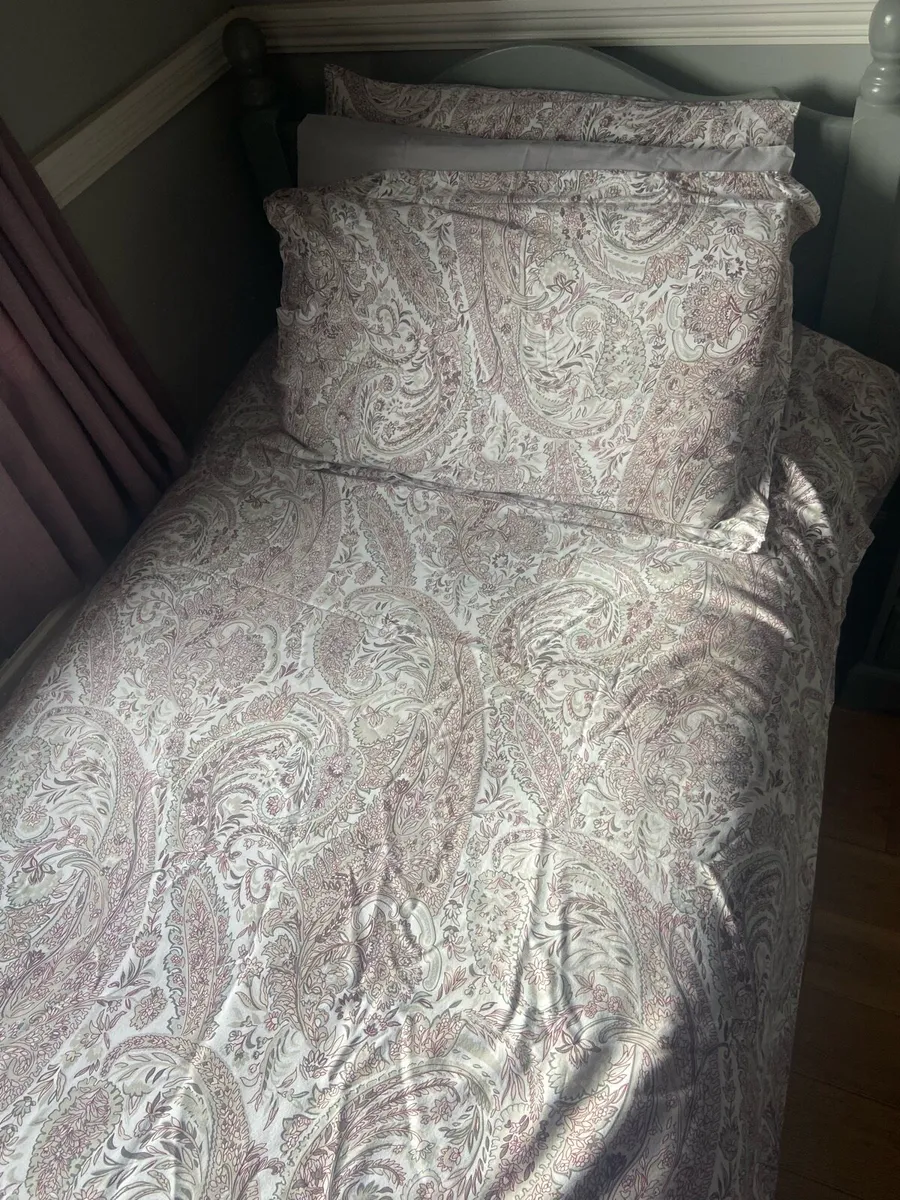 Bed Sheets (Single Bed) - Image 4