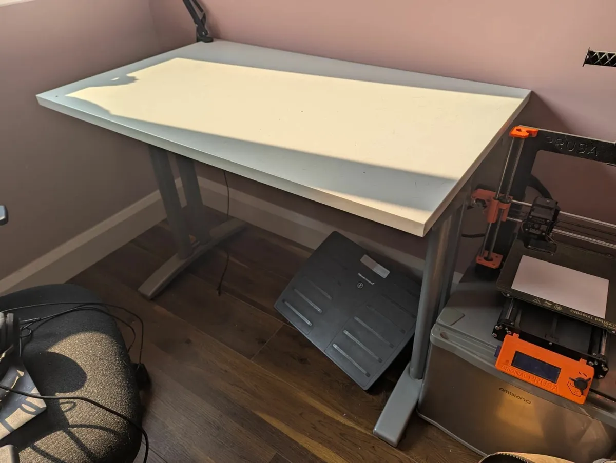 Desk - Image 1
