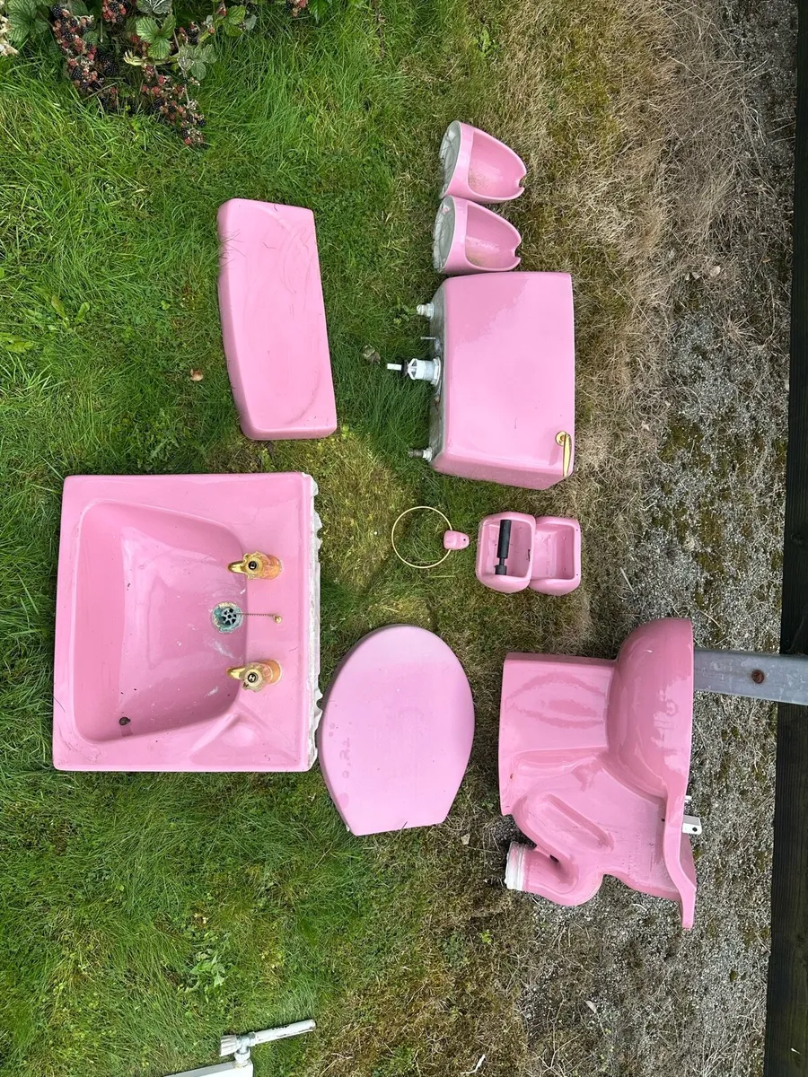Bathroom set & mahogany Furniture - Image 1