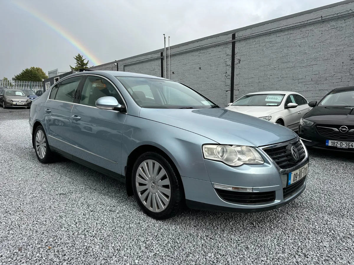 2009 Volkswagen Passat 1.9 TDI Highline - Image 1