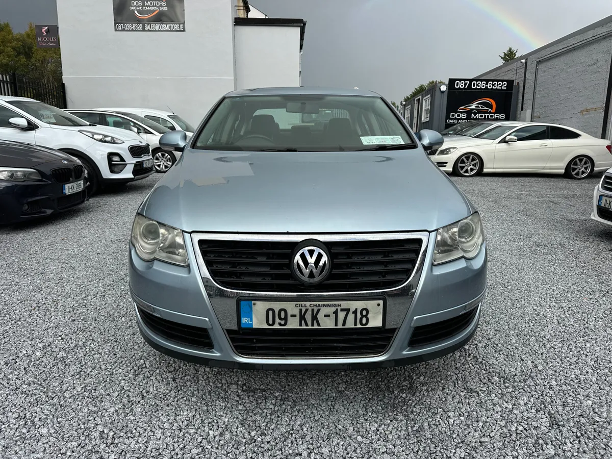 2009 Volkswagen Passat 1.9 TDI Highline - Image 2
