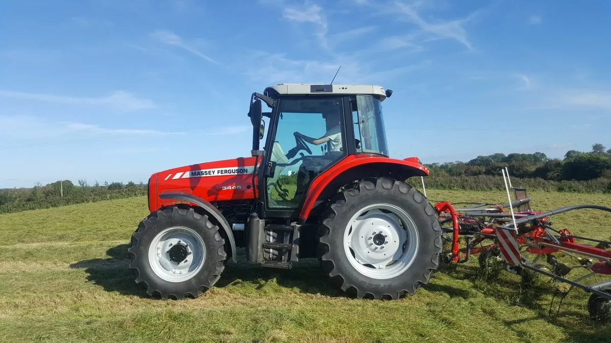 Massey Ferguson Other 2004 - Image 1