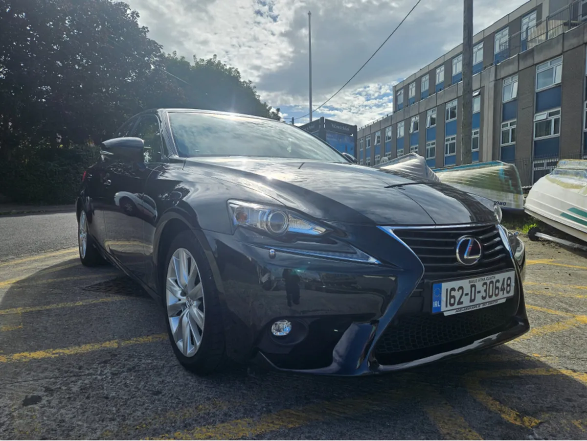 Lexus IS 300 H 2.5 EXECUTIVE EDITION 4DR A - Image 1