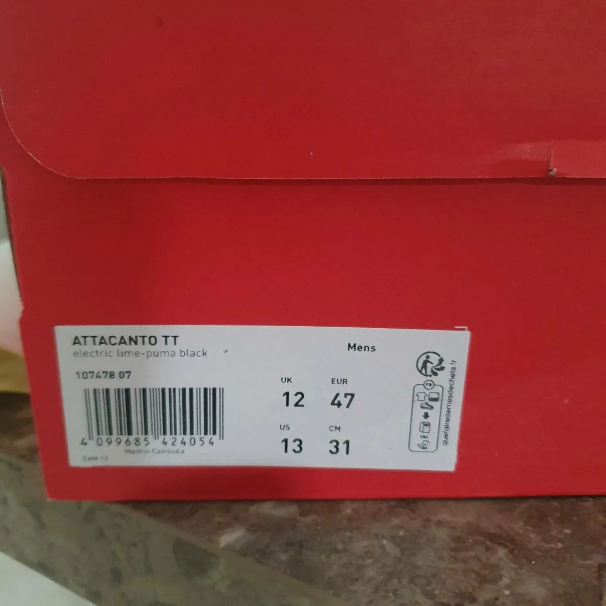 Puma  astro style runners - Image 2