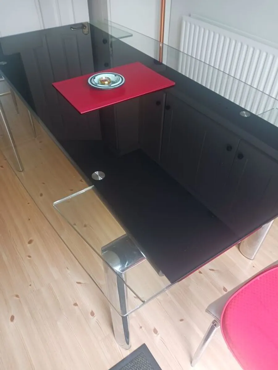 dining table black glass extendable - Image 1