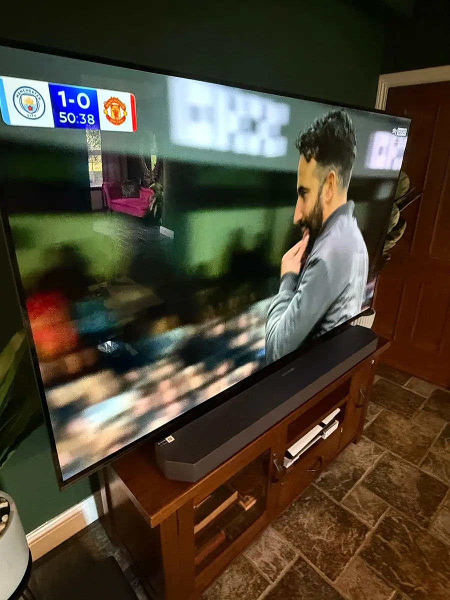 SONY OLED 77 INCH A80J - Image 3