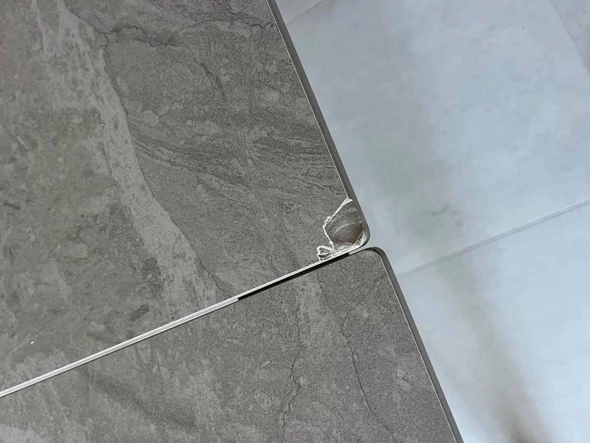 Extendable Dining Table - Image 3
